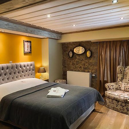 Alexandros Guesthouse Арахова Екстер'єр фото
